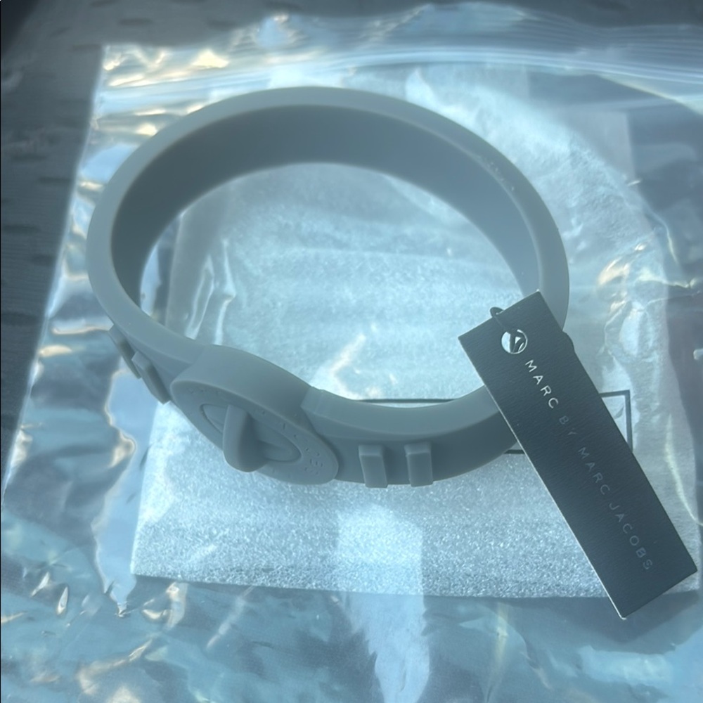 Marc by Marc Jacobs Gray Silicone Wristband